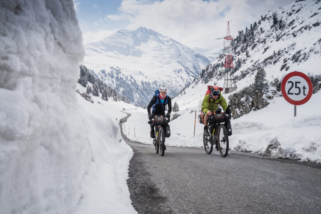 Bike2Eiger - Eine Geschichte des modernen Alpinismus